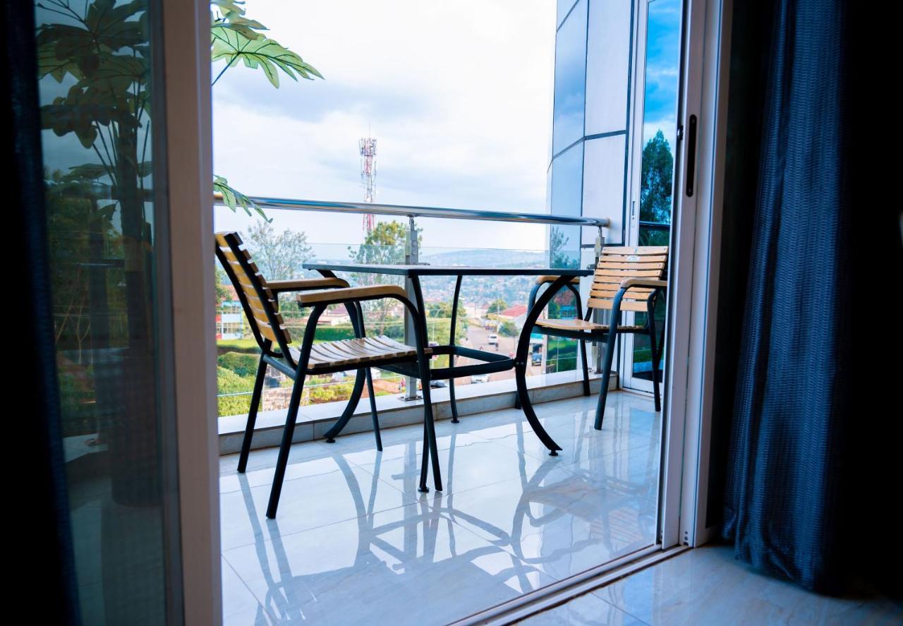קיגאלי Madras Hotel And Apartments מראה חיצוני תמונה