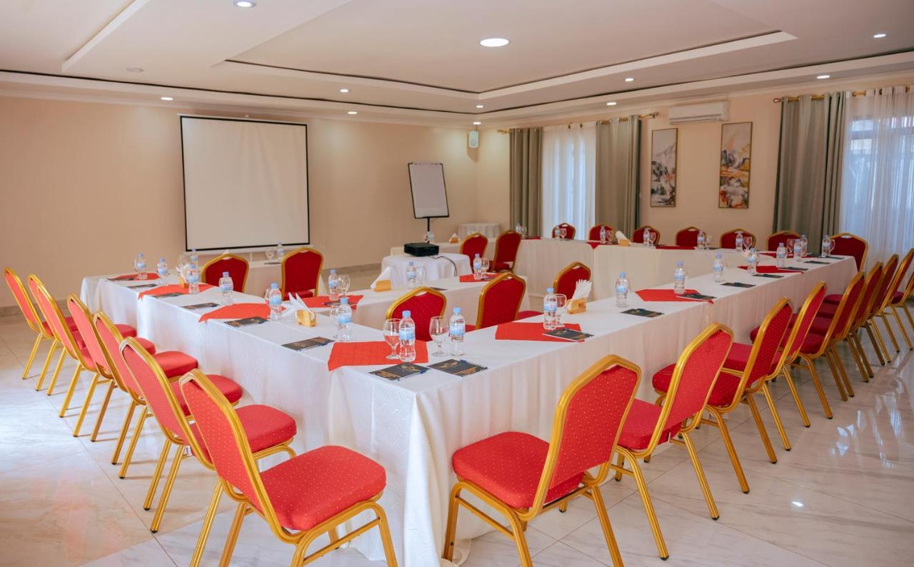 קיגאלי Madras Hotel And Apartments מראה חיצוני תמונה
