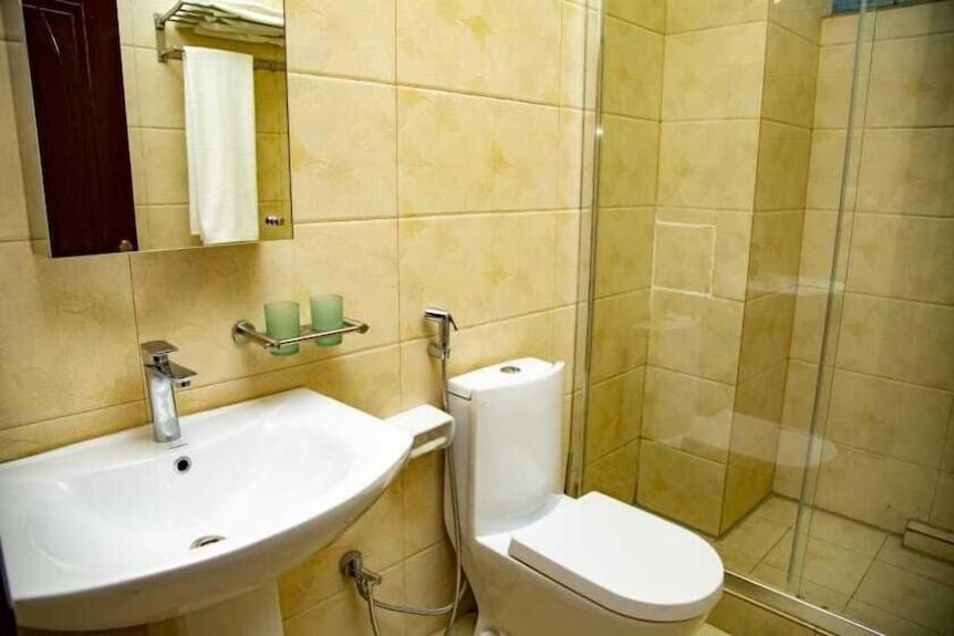 קיגאלי Madras Hotel And Apartments מראה חיצוני תמונה